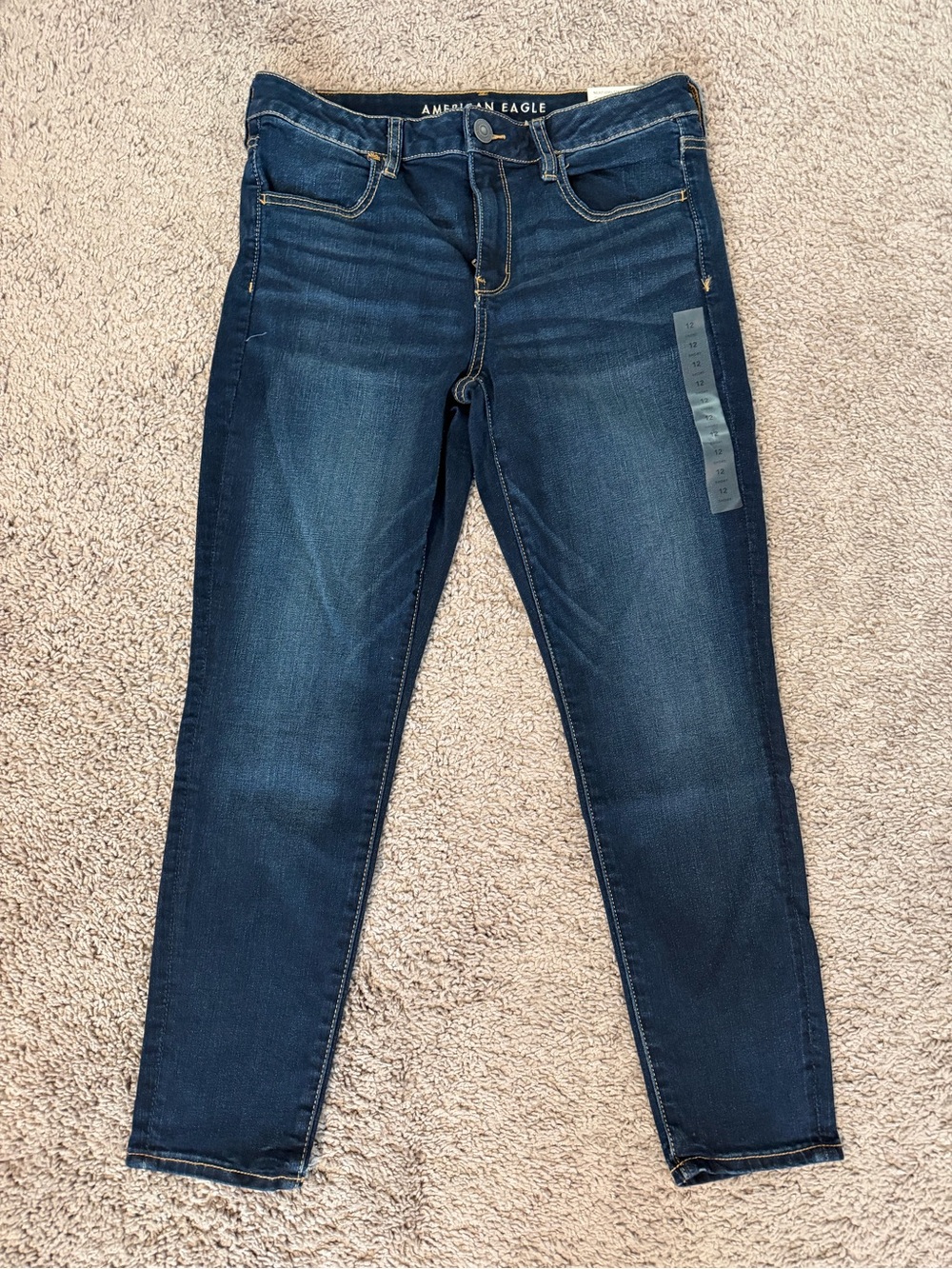 NWT American Eagle Skinny Jeans